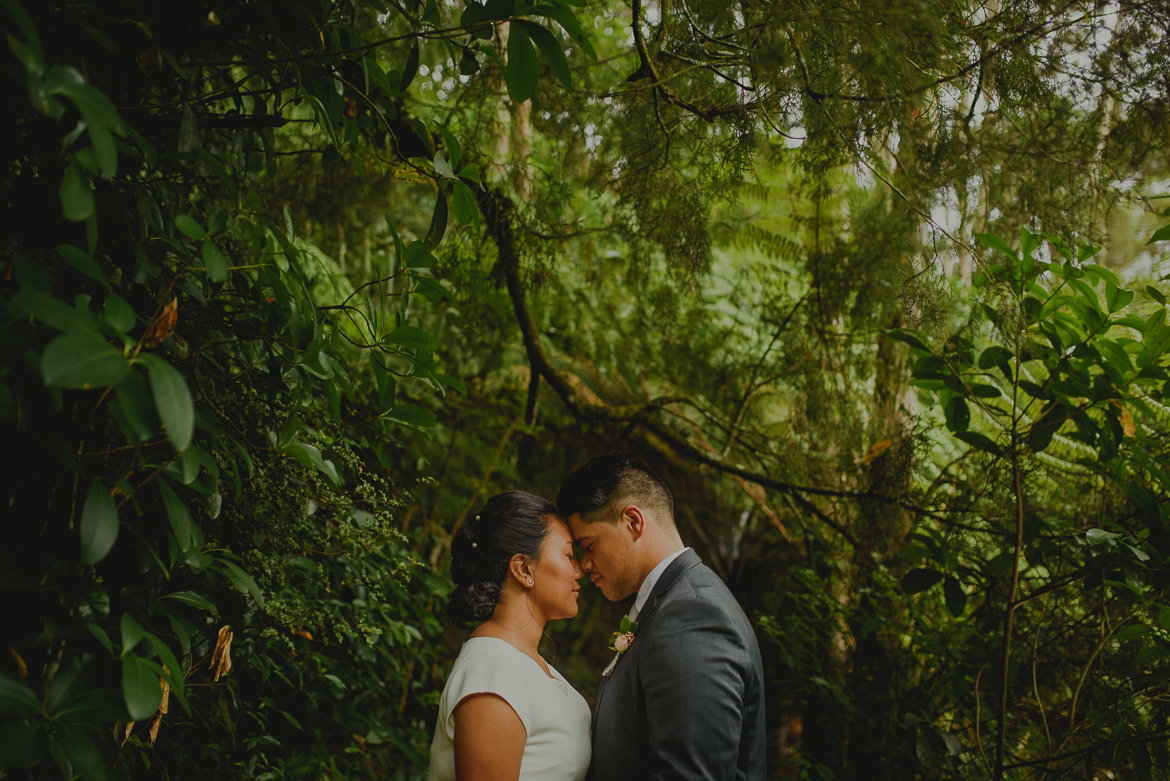 bridal party photos in temple view